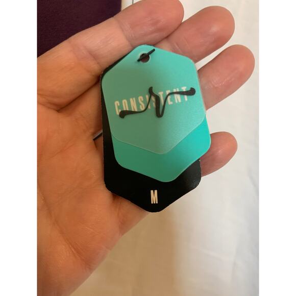 Rise by Lularoe NWT Medium Women's Wicking Sports Bra Wine/Purple Color - Picture 5 of 9